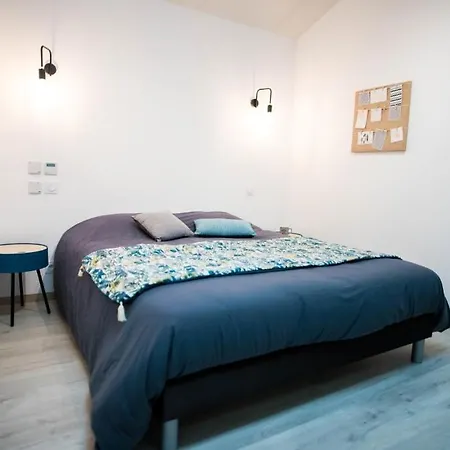 L'Atelier Dollonnais Climatise - Piscine Interieure & Gite 12 Pers Prázdninový dům *