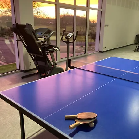 L'Atelier Dollonnais Climatise - Piscine Interieure & Gite 12 Pers Prázdninový dům